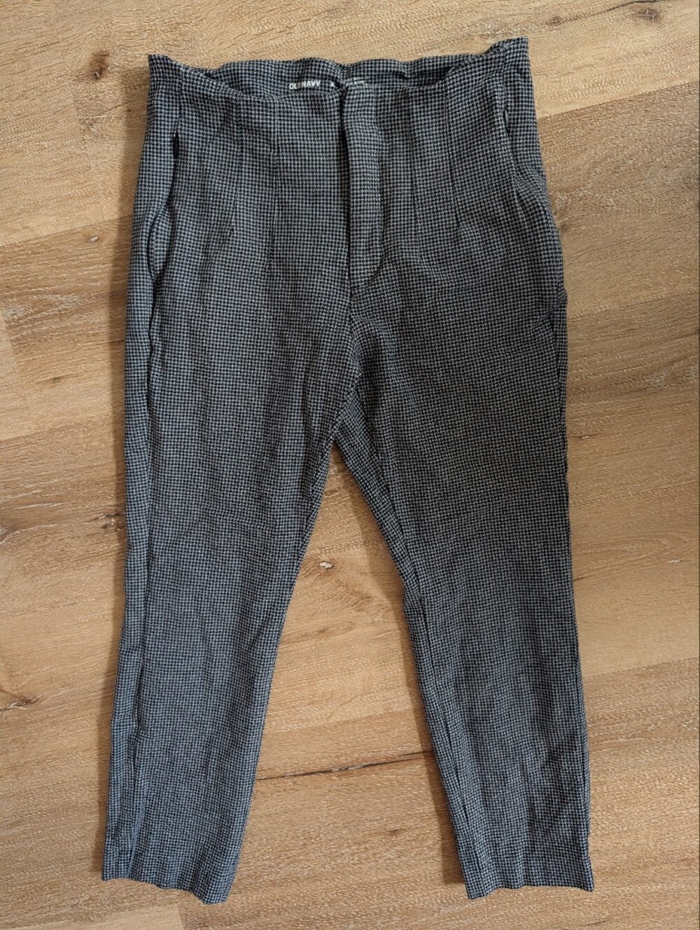 Old Navy Black and White Mini-Check Chinos